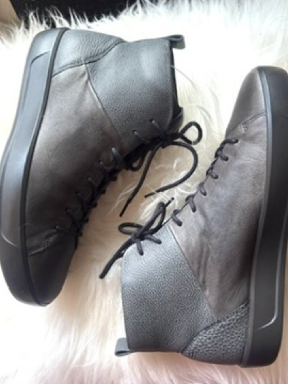 Men Ecco hight top leather boots Soft 8 Street High Lion sz 8 extra wide